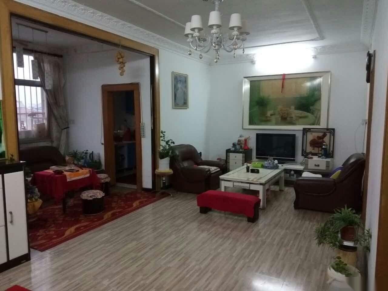 (出售)交通路中段農(nóng)行院內(nèi)3室2廳1衛(wèi)