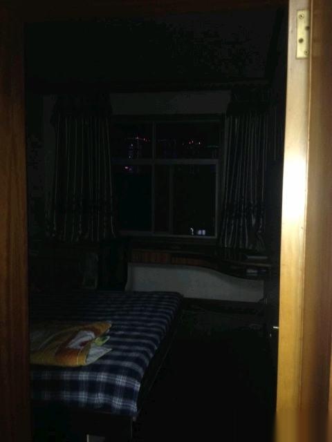 -------宇濟(jì)商貿(mào)城3室125㎡30萬(wàn)7樓