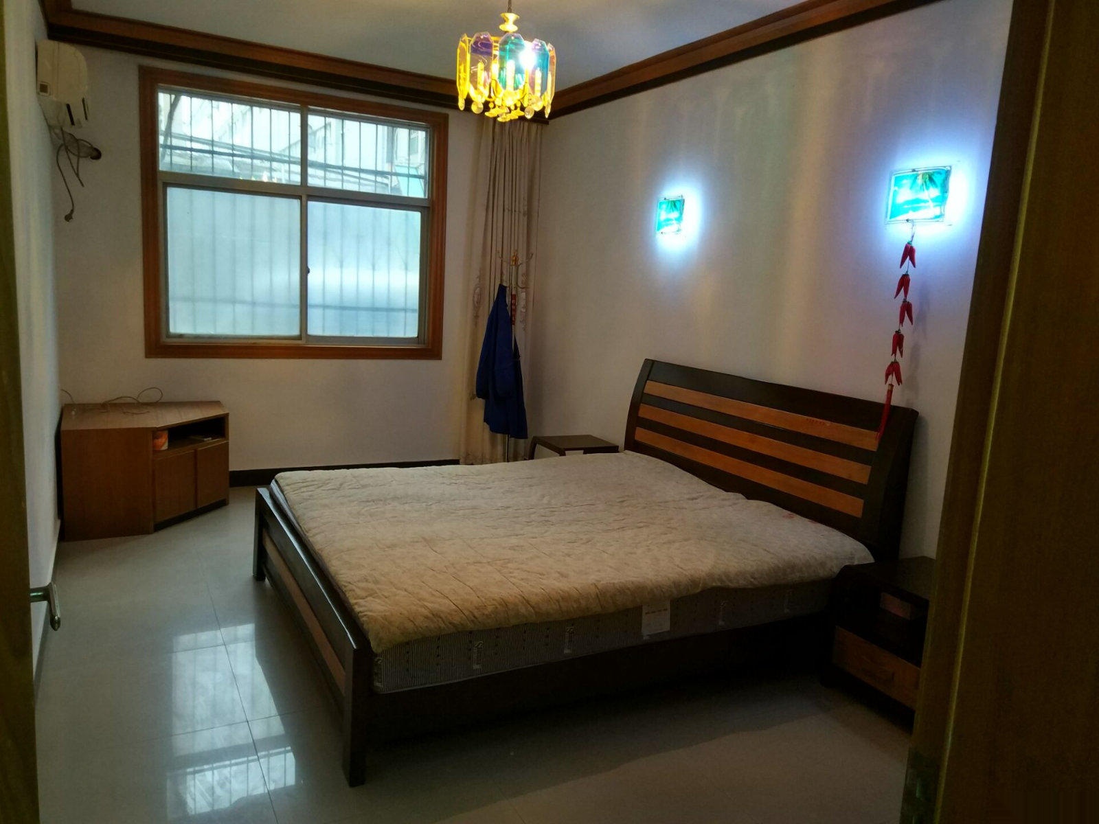 -------孝柴文化路 楚漢中學(xué)家居齊全36萬(wàn)低價(jià)