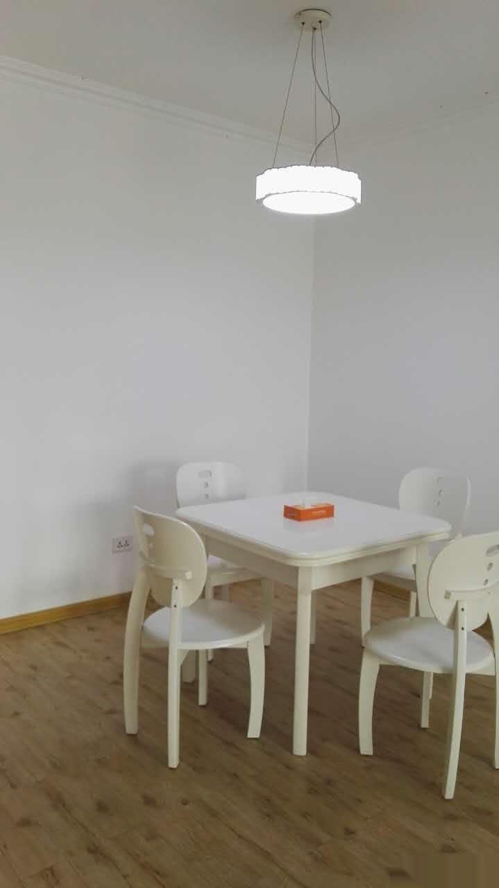 孝南銅雀臺2室1廳83平米精裝修年付(個(gè)人)