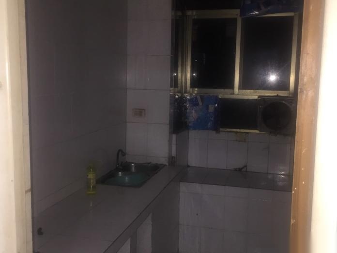 ---------文化路中段付沖社區(qū)一室一廳帶陽(yáng)臺(tái)1室1廳