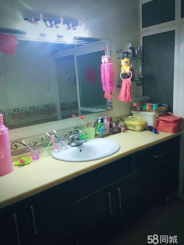 正好房產-C703環(huán)東園三室二廳一衛(wèi)3/7精裝