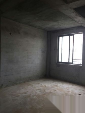 蔚藍(lán)新都二室二廳一衛(wèi)93平毛坯兩證全滿五年