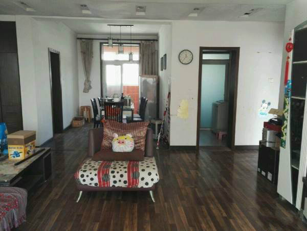 【潘佳房產(chǎn)推薦】航天花園東區(qū)年末 獻(xiàn) 好房源！！