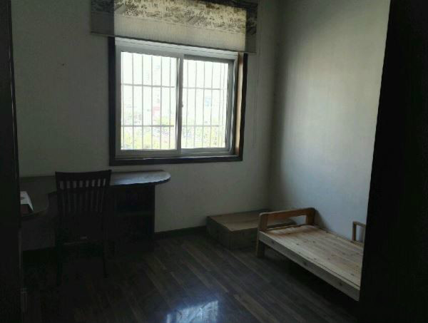 【潘佳房產(chǎn)推薦】航天花園東區(qū)年末 獻(xiàn) 好房源?。? src=