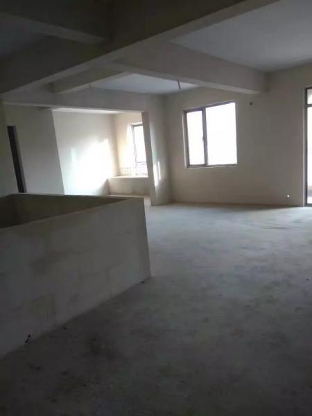 中建國際二期樓層好，花園小區(qū)房