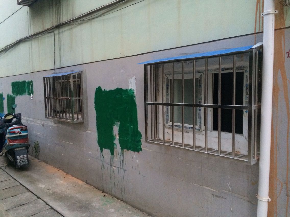 【潘佳房產(chǎn)推薦】香澳路步行街車庫不  是車庫而是您居住休養(yǎng)的超贊戶型不看真心錯失良機?。。? src=