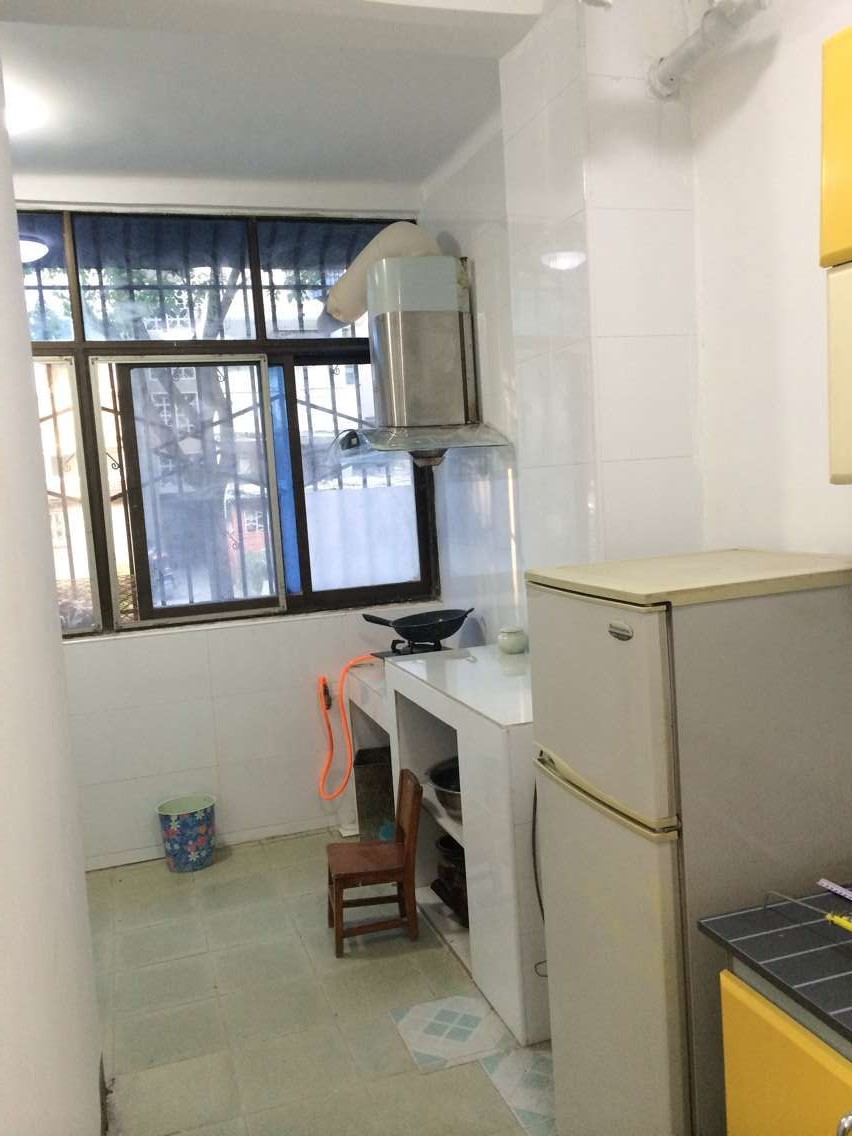 【潘佳房產(chǎn)推薦】萬峰苑超值租房不用上樓先到先得趕快行動(dòng)?。?！