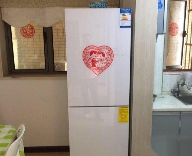 -保麗廣場2室1廳1衛(wèi)精裝家電齊全70平米2000元/月