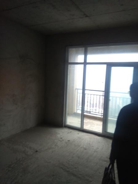 (出售) 中都巴黎城 3室2廳2衛(wèi) 虧本急售