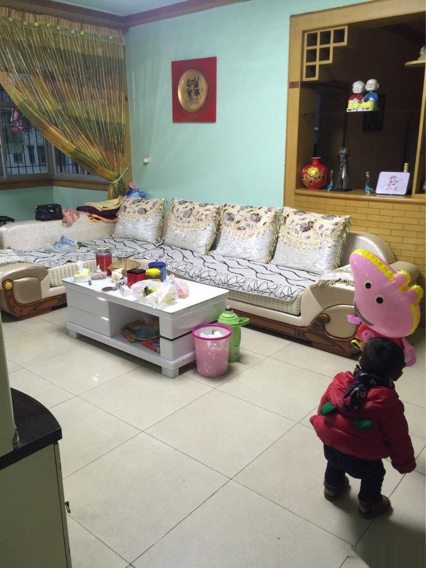 ----槐荫大道宇济城中城6楼精装家电齐全3室120平米