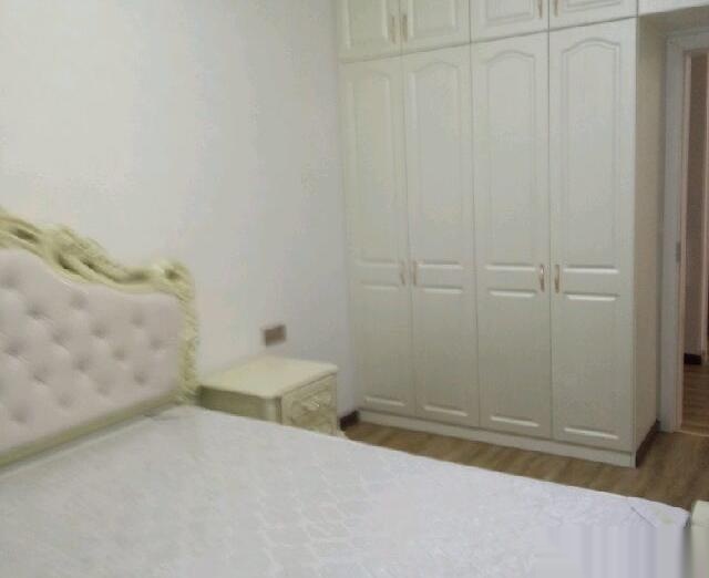 孝南中建花園尚都3室2廳100平米(個(gè)人)