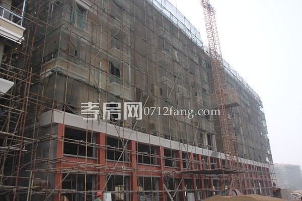 香檳城1月進度 年前價房1880元/㎡