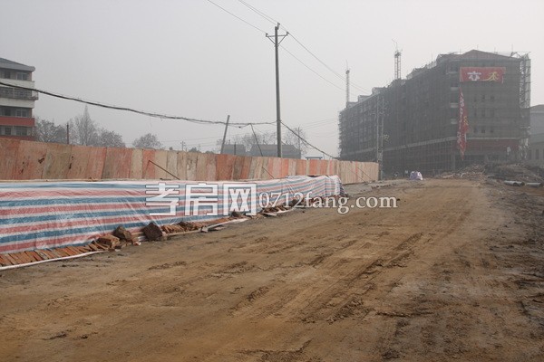 香檳城1月進度 年前價房1880元/㎡