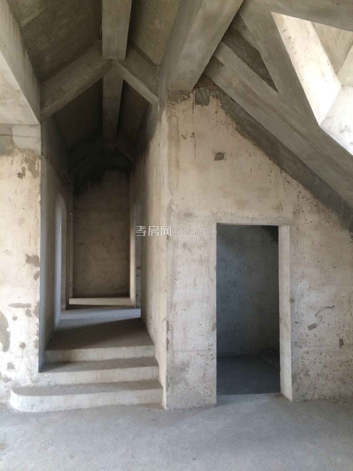 【潘佳房產(chǎn)優(yōu)質(zhì)推薦航天花園二期價格優(yōu)惠大面積不容 】