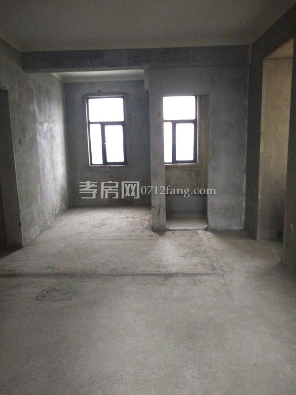 A2644宇濟濱湖天地竹苑四室毛坯8/25128平米售價66萬有鑰匙