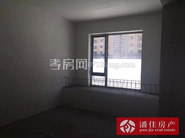 【潘佳房產(chǎn)推薦】中建尚都特色房源地段好戶型 環(huán)境優(yōu)美超值房源 就是遺憾