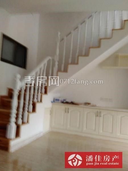 【潘佳房產(chǎn)推薦】  星河天街  優(yōu)質(zhì)房源  地段優(yōu)越  東城區(qū)  超值房源】