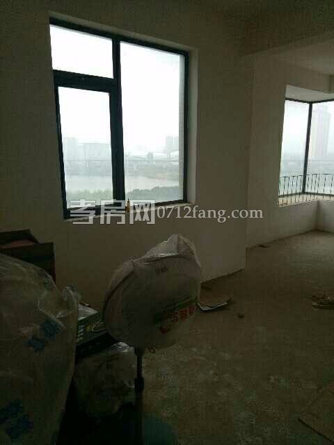 槐蔭公園景觀房小區(qū)環(huán)境優(yōu)美