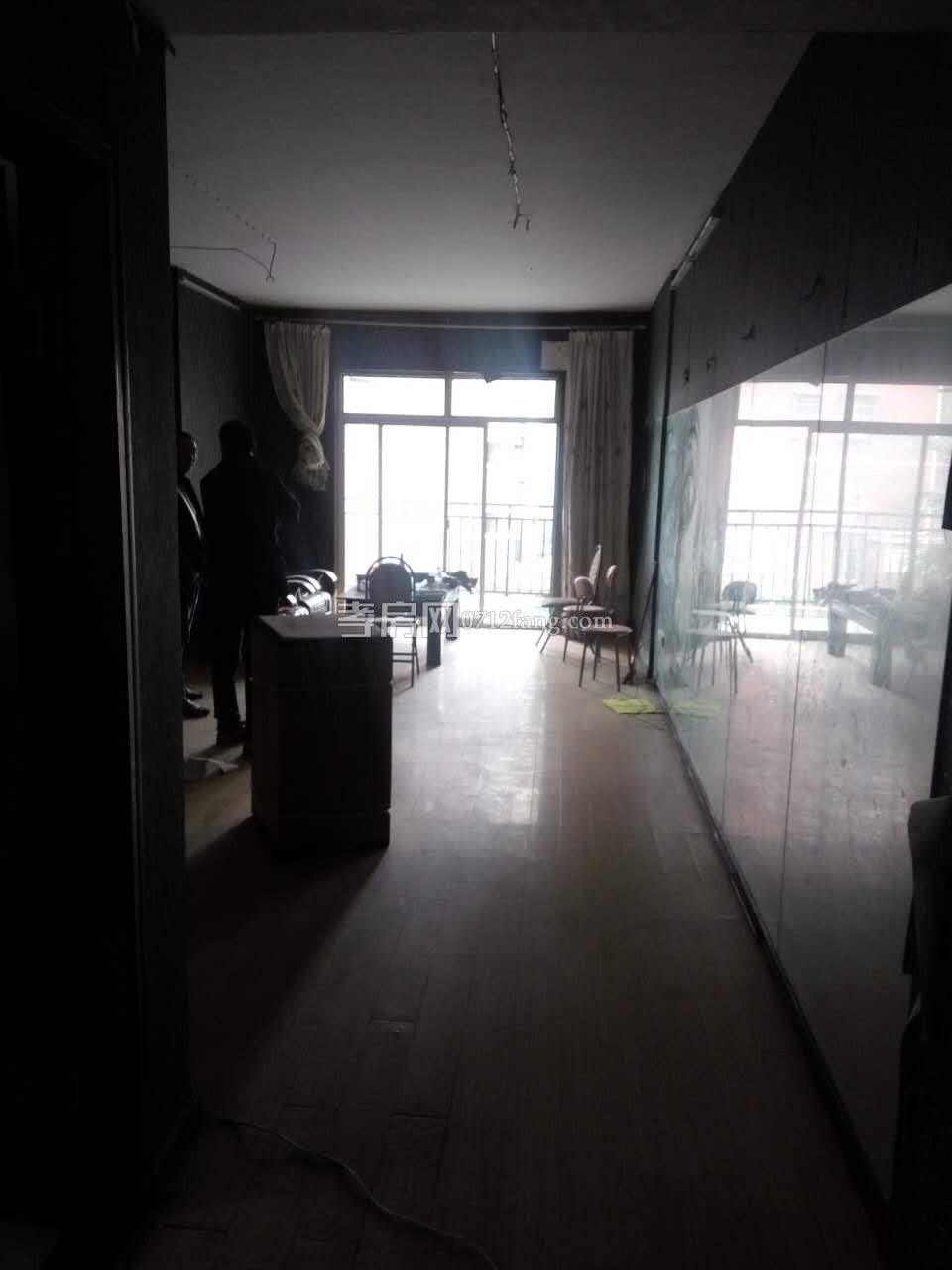 后湖御景電梯房出售