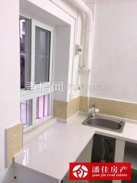 【潘佳房產推薦】香澳路步行街1室1廳1衛(wèi)30平方簡單裝修800/月