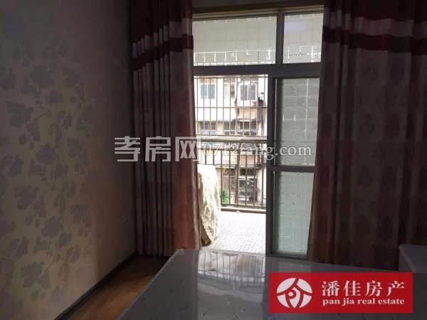 【潘佳房產(chǎn)推薦】體育新村3室2廳1衛(wèi)140平方精裝修1800/月