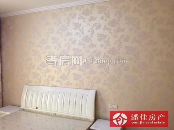 【潘佳房產(chǎn)推薦】體育新村3室2廳1衛(wèi)140平方精裝修1800/月