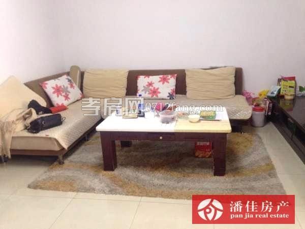 【潘佳房產(chǎn)推薦】【交通東路 4樓 141平米 通透大戶型  精裝 擰包入住58萬(wàn)】