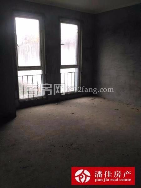 滿兩年濱湖天地蘭苑4室2廳2衛(wèi)2陽臺南北通透采光好