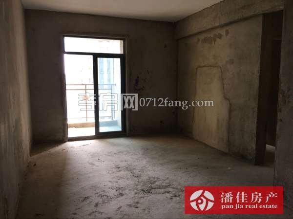 【潘佳房產(chǎn)推薦】【星河天街16/32樓74.5㎡2室2廳毛坯38.8萬，有圖】