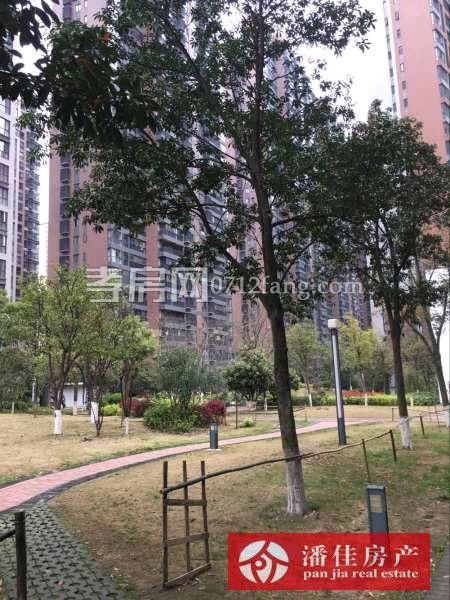 【潘佳房產(chǎn)推薦】【灣流匯15/32樓90㎡3室2廳1衛(wèi)毛坯53萬(wàn)，有圖】