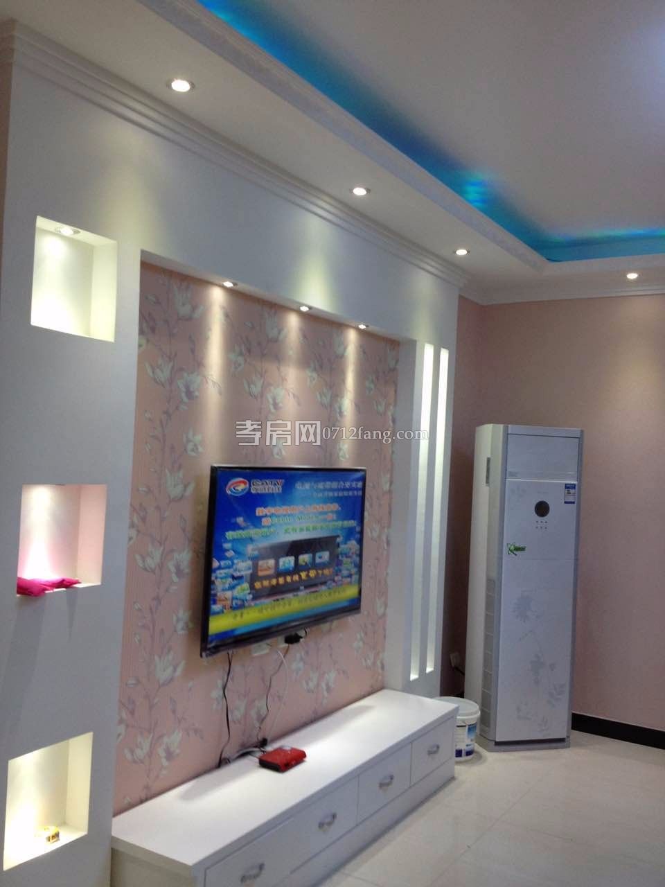 同升小區(qū)長征路上帶20平米車庫1/6樓126.4毛坯50萬