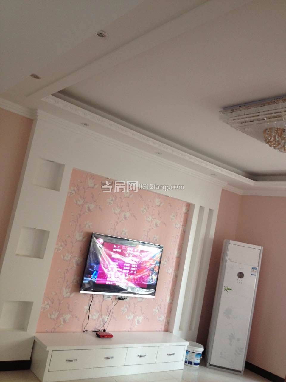 同升小區(qū)長征路上帶20平米車庫1/6樓126.4毛坯50萬