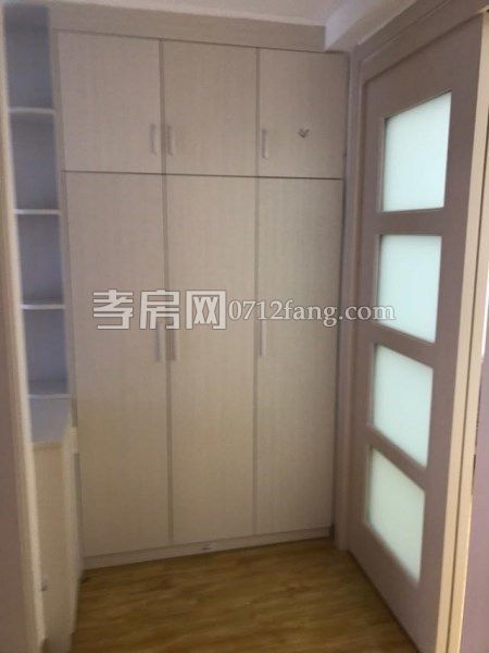 【潘佳房产推荐】湾流汇2室2厅60平方精装修未住人1600/月拎包入住