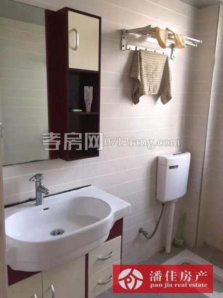 【潘佳房產推薦】【鴻博學府2/19樓112㎡3室2廳1衛(wèi)中裝出租】