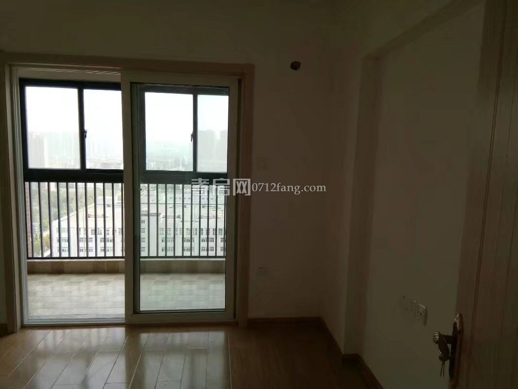 銅雀臺3室1廳一衛(wèi)