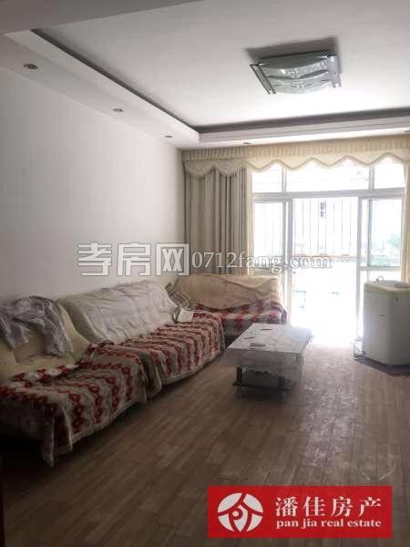 【潘佳房產(chǎn)推薦】【泰陽(yáng)城2/6樓126平米 中等裝修 擰包入住出租，有圖】