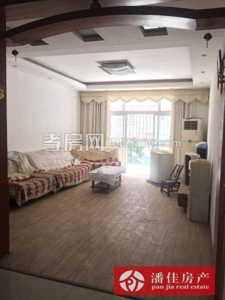 【潘佳房产推荐】【泰阳城2/6楼126平米中等装修拧包入住出租，有图】