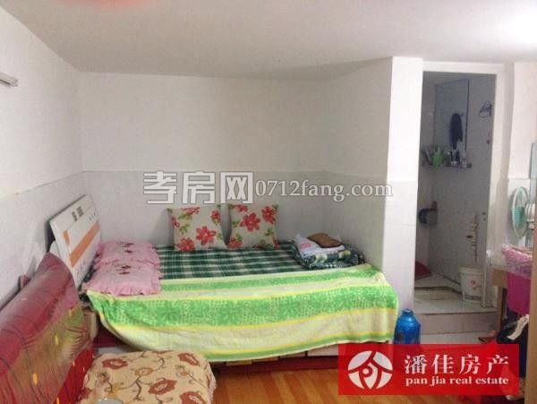 【潘佳房產(chǎn)推薦】【分絲路萬樂家園1室1廳車庫簡(jiǎn)裝拎包入住，有圖】