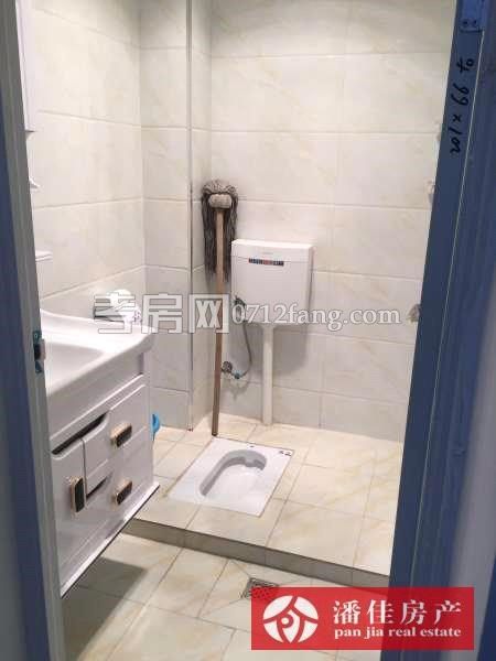 【潘佳房產(chǎn)推薦】【宇濟城中城2/6層131平米簡裝南北通透有院子方便停車60萬】