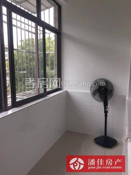 【潘佳房產(chǎn)推薦】【宇濟城中城2/6層131平米簡裝南北通透有院子方便停車60萬】