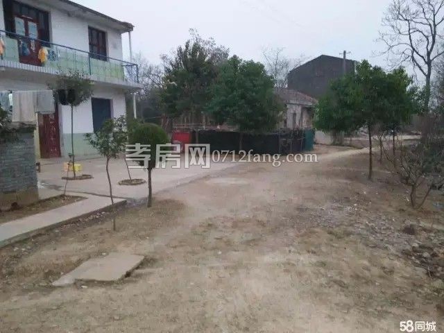 孝感安陸~ 棟私房~400平 8萬元~急賣~急賣