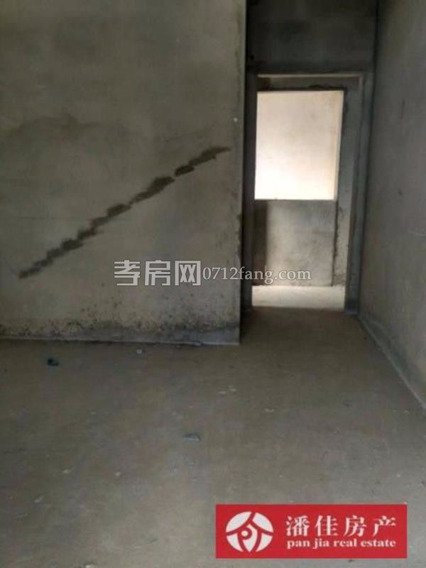 星河天街3室2廳1衛(wèi)2陽(yáng)臺(tái)97送15平觀景高層