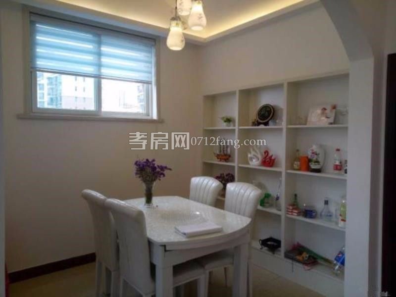 掛口小區(qū)大三房，精裝修，送全套家電，拎包入住