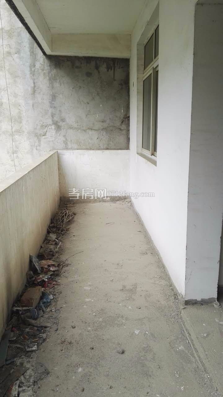 寶航公寓南北通透價(jià)格便宜2證滿5年