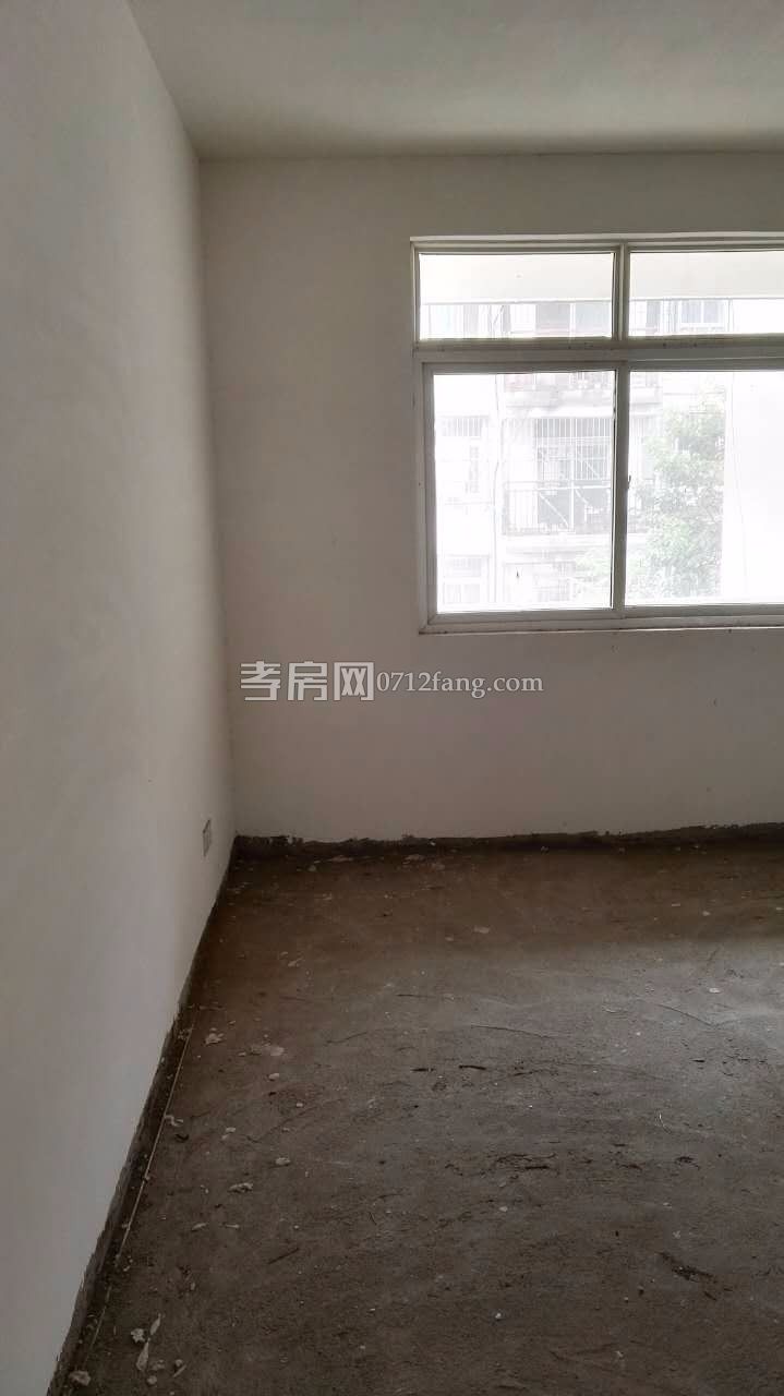 寶航公寓 南北通透 價(jià)格便宜 2證滿5年