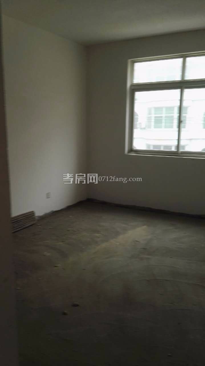 寶航公寓南北通透價(jià)格便宜2證滿5年