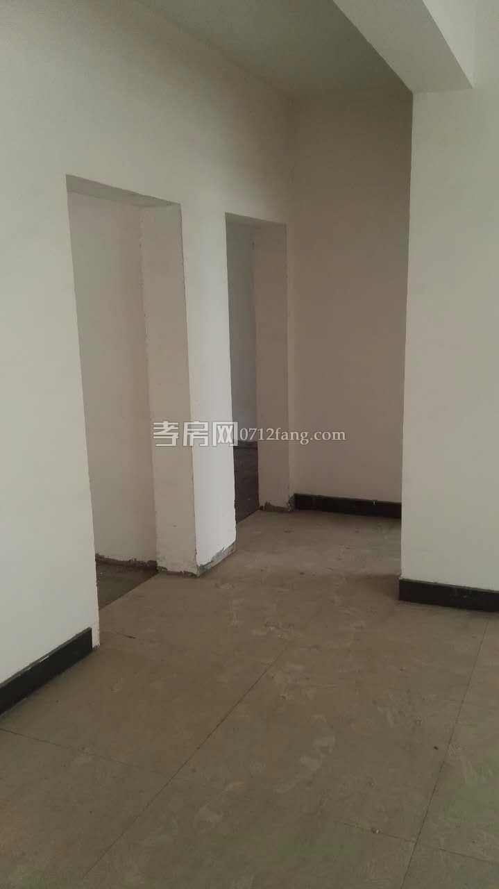 寶航公寓南北通透價(jià)格便宜2證滿5年