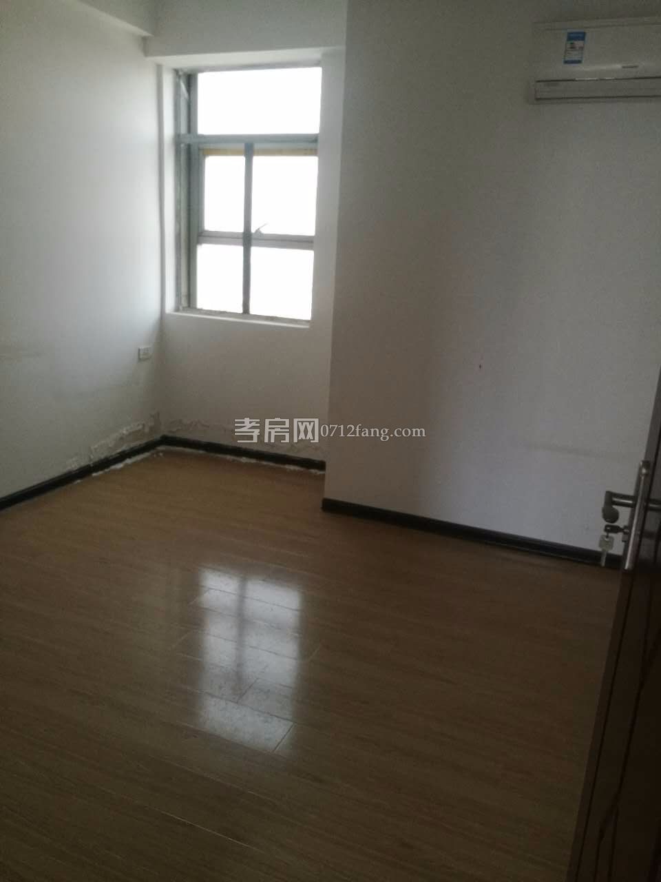 鴻博學(xué)府 辦公之選