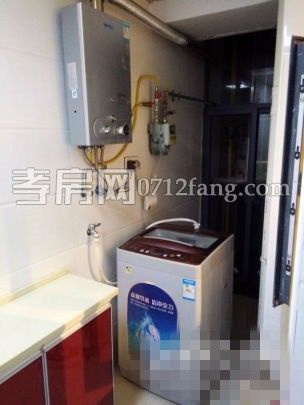 北大鴻城3室2廳1衛(wèi)精裝修